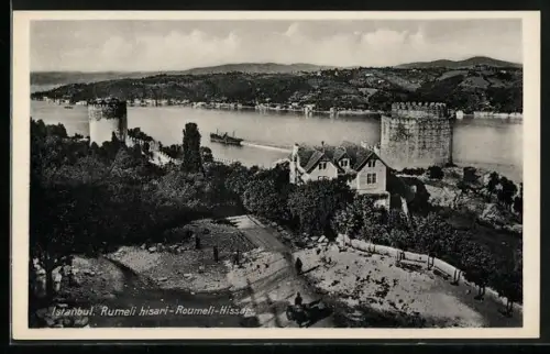 AK Istanbul, Roumeli-Hissar aus der Vogelschau