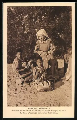 AK Missions des Oblats et des Oblates de Saint-Francois de Sales, Missionars-Schwester mit Hottentotten-Kindern