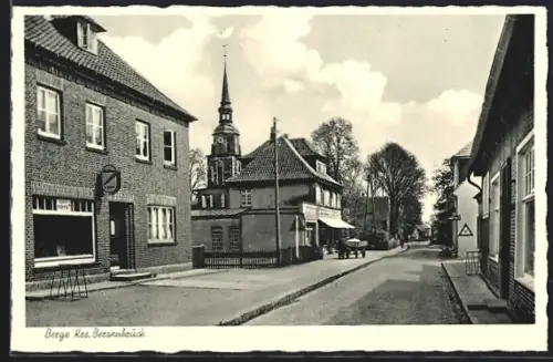 AK Berge /Bersenbrück, Strassenpartie mit Kirche und Geschäft