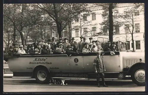 AK Berlin, Elite Rundfahrten, Ausflugsbus, Unter den Linden 44