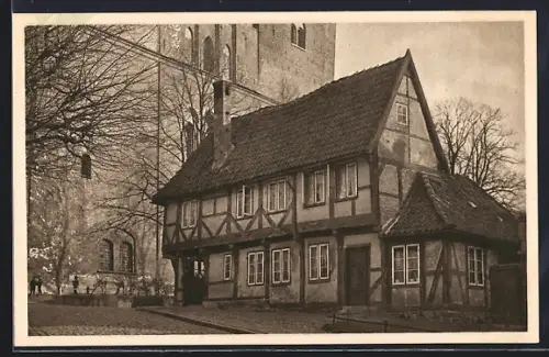 AK Lübeck, Altes Fachwerkhaus am Dom