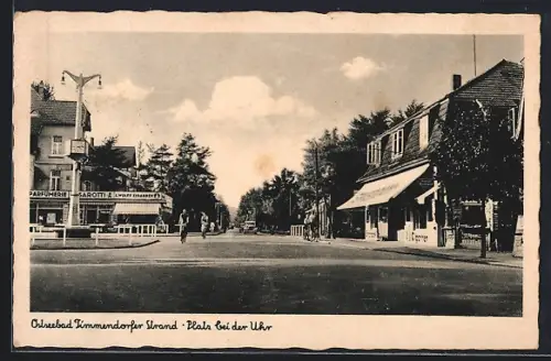 AK Timmendorfer Strand, Platz bei der Uhr