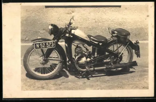 Fotografie Motorrad Puch, Krad mit Kennzeichen Österreich