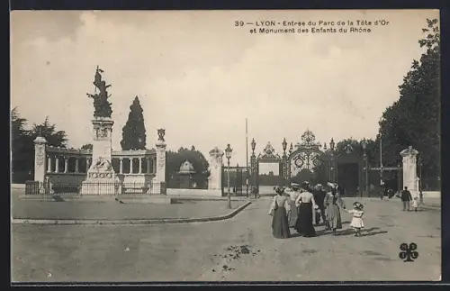 AK Lyon, Entrée du Parc de la Tête d`Or et Monument des Enfants du Rhône