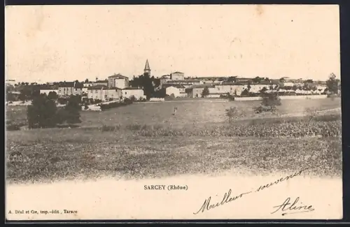 AK Sarcey /Rhône, Vue panoramique du village et des champs environnants