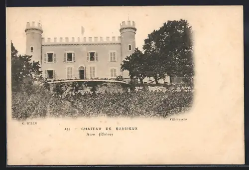 AK Anse /Rhône, Château de Bassieux avec ses tours majestueuses et parc verdoyant