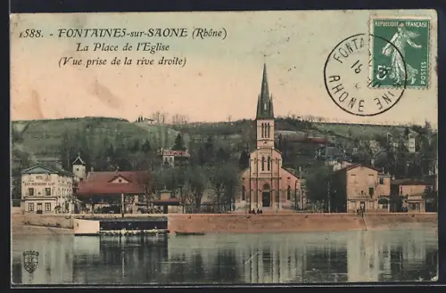 AK Fontaines-sur-Saône /Rhône, La Place de l`Eglise, Vue prise de la rive droite