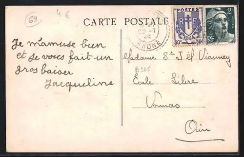 AK Propières /Rhône, Vue générale à droite, nouvelle Usine, Roche d`Ajoux 978 m