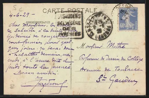 AK Saleich, Vue générale de la ville et des collines environnantes