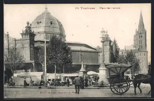 AK Toulouse, Place des Carmes avec marché et fiacre