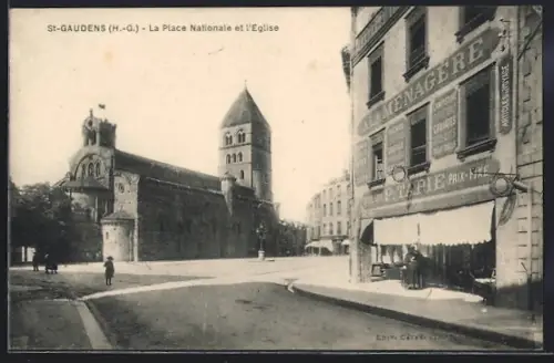 AK St-Gaudens /H.-G., La Place Nationale et l`Église