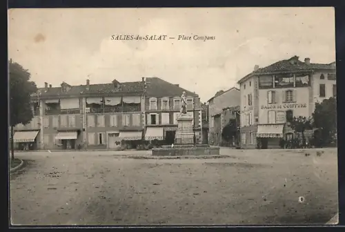 AK Salies-du-Salat, Place Compans avec bâtiments et statue