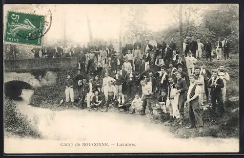 AK Camp de Bouconne, Lavabos