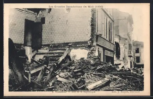 AK Villemur, Rue de la République après les inondations de 1930
