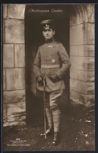 Foto-AK Sanke Nr. 548: Oberleutnant Dostler, Kampfflieger