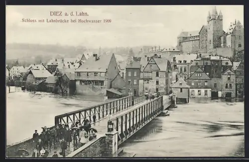 AK Diez a. d. Lahn, Schloss mit Lahnbrücke bei Hochwasser 1909
