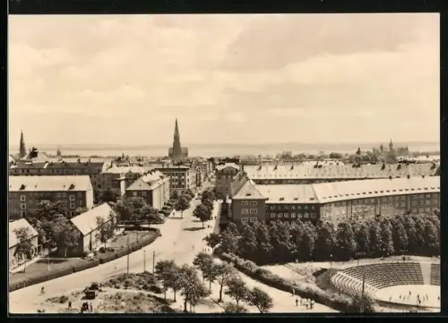 AK Schwerin / Mecklenburg, Blick vom Hochhaus