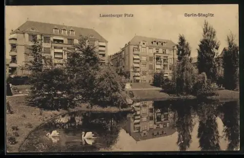 AK Berlin-Steglitz, Lauenburger Platz mit Schwanenteich