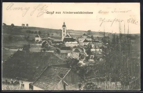 AK Niederwaldkirchen, Ortsansicht mit bäuerlichem Anwesen und Fernblick aus der Vogelschau