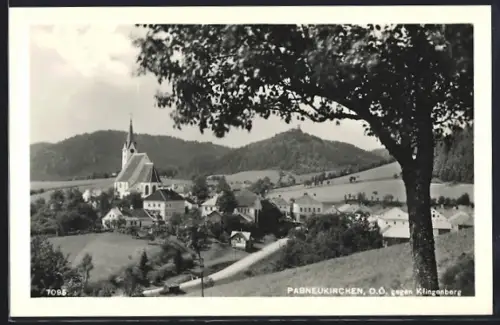 AK Pabneukirchen /O. Ö., Ortsansicht gegen Klingenberg