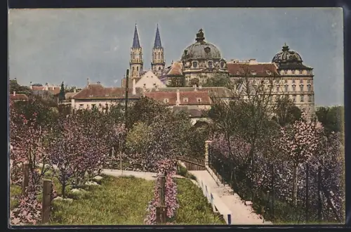 AK Klosterneuburg, Ortsansicht mit blühenden Bäumen