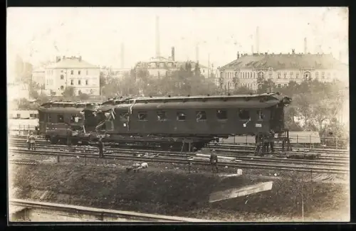 Foto-AK Dresden-Neustadt, Eisenbahnkatastrophe am 22. 9. 1918