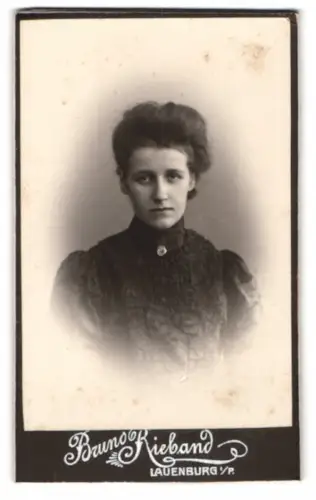 Fotografie Bruno Rieband, Lauenburg i. P., Porträt einer Dame