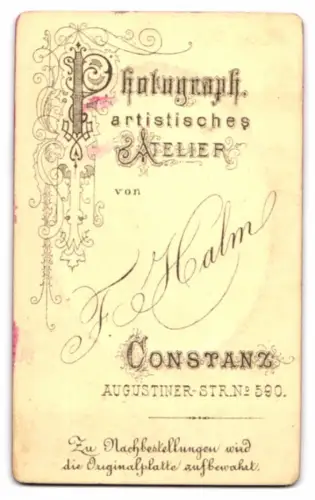 Fotografie F. Halm, Constanz, Augustiner-Str. 590, Porträt einer Frau mit Perlenschmuck