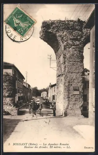 AK Bonnant /Rhône, Les Aqueducs Romains, Hauteur des Arcades 12 mètres