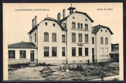 AK St-Symphorien-sur-Coise, École des Filles