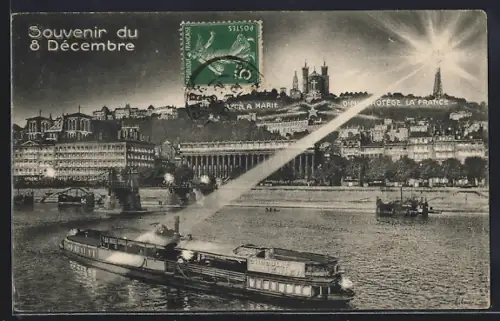 AK Lyon, Souvenir du 8 Décembre avec vue sur la basilique et bateau sur le fleuve