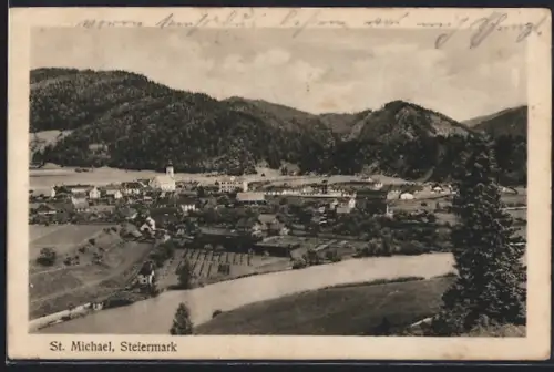 AK St. Michael, Ortspanorama mit Gebirge