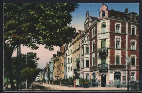 AK Karlsruhe i. B., Sofienstrasse mit Eckladen Westend Drogerie