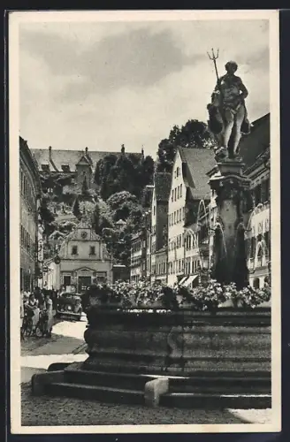 AK Kaufbeuren, Obere Kaiser-Max-Strasse mit Neptunbrunnen