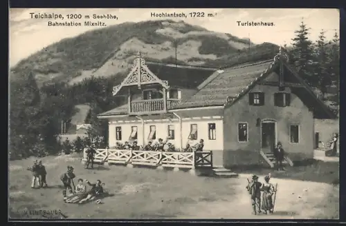 AK Teichalpe, Touristenhaus vor Bergpanorama mit Hochlantsch