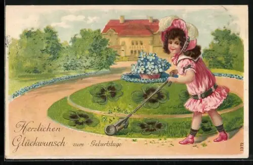 AK Kind mäht Rasen in einem Garten, Herzlichen Glückwunsch zum Geburtstag