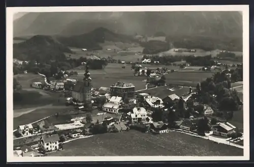 AK Grossgmain bei Bad Reichenhall, Ortsansicht aus der Vogelschau mit Hotel Vötterl