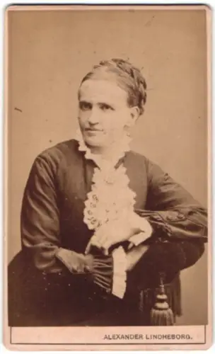 Fotografie Alexander Lindheborg, Karlskrona, Porträt einer Dame