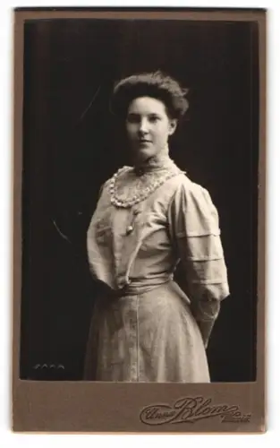 Fotografie Anna Blom, Wexiö, Porträt einer Dame