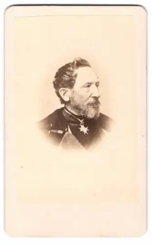 Fotografie Leonhard Graf von Blumenthal, preussischer Offizier und Generalfeldmarschall mit Halsorden