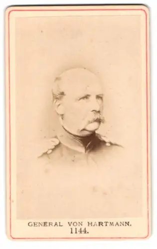 Fotografie General von Hartmann in Uniform
