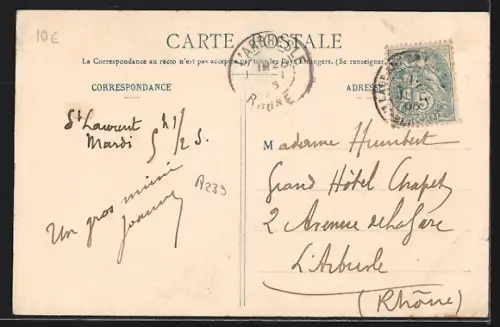 AK St-Laurent-de-Chamousset /Rhône, Rue des Roches animée avec habitants et maisons anciennes