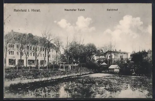 AK Reinfeld i. Holst., Neuhofer Teich mit Blick zum Bahnhof