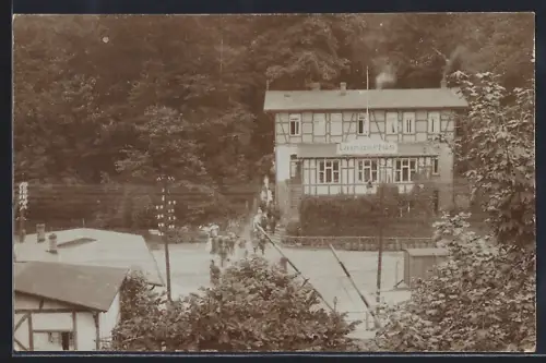 Foto-AK Blankenheim / Südharz, Geschäftshaus Lampertus am Waldesrand