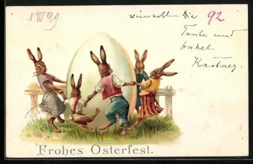 Lithographie Osterhasenfamilie tanzt um ein Osterei, Frohes Osterfest