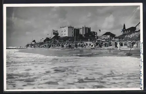 AK Westerland, Strandpartie mit Badegästen, 