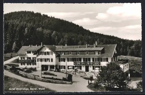 AK Bischofsmais /Bay., Hotel Wastlsäge mit Strasse aus der Vogelschau