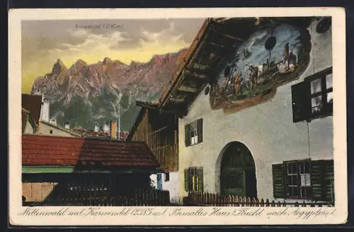 AK Mittenwald, Ortspartie mit bemaltem Haus und Karwendel
