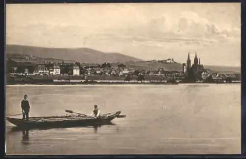 AK Geisenheim, Ortsansicht vom Fluss aus, mit Kahn