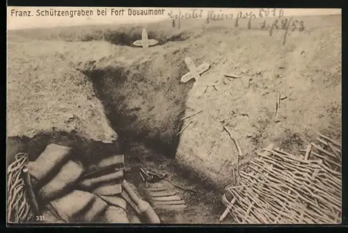 AK Franz. Schützengraben bei Fort Douaumont